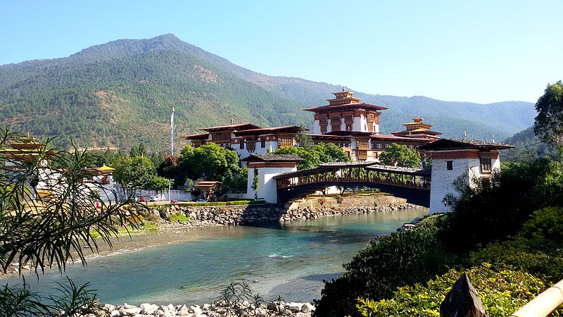 Beyond the Sky and Earth: a Journey into Bhutan, figure 1